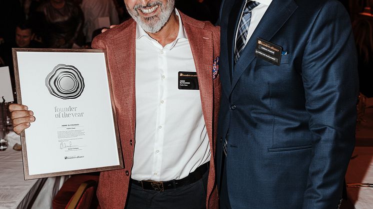 Abbe Elyounssi, founder of Public Clean, received the Growth Rings in Silver for the global award Founder of the Year category Small Size Companies at the Founders Awards Gala held at Grand Hôtel in Stockholm on September 20.