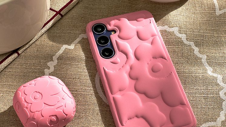 Marimekko_Pink_Embossed_1x1