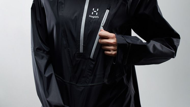 L.I.M Mountain PROOF Anorak Women_slate_model