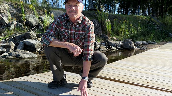 Leif Broberg är styrelsemedlem i Hafsta byalag.  – Den nya bryggan är en riktig trivselfaktor förr alla oss i Hafsta, säger han.