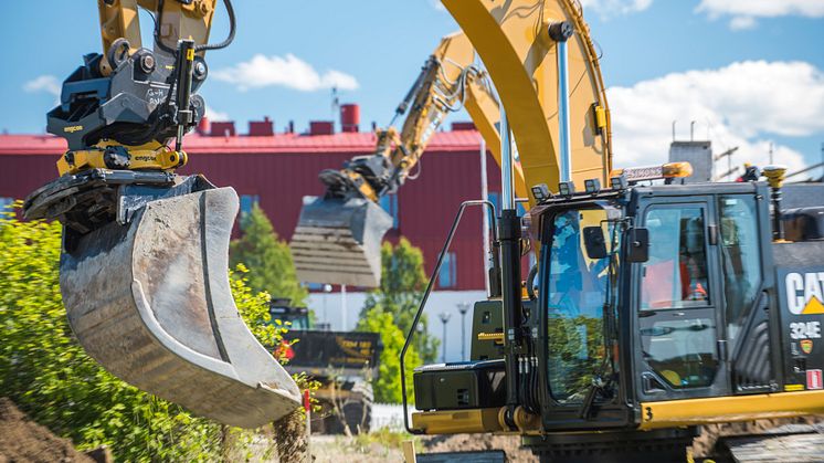 CAT 324E engcon