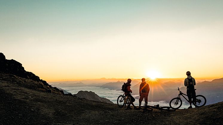 Piz-Nair, Mountainbiker  ©Schweiz Tourismus / Filip Zuan