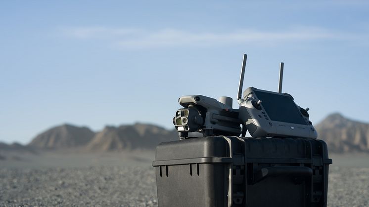 Matrice 4T& remote control.jpg