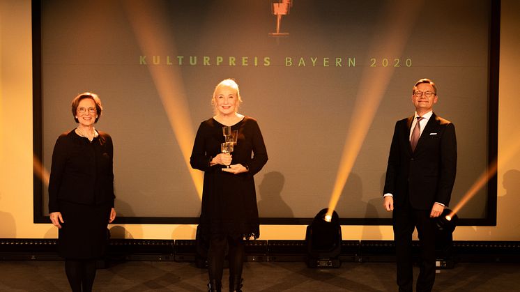 hellwig-schmid-regina-statue-kulturpreis-bayern-2020-copyright-simon-leibl