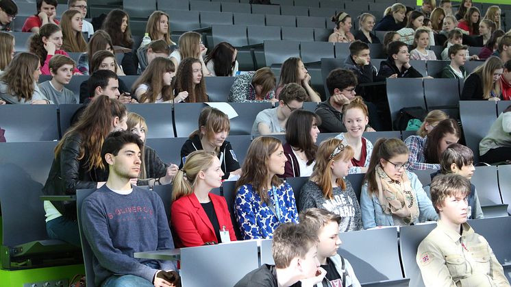 Schnuppervorlesungen, Workshops und Schülerlabore am Zukunftstag für Mädchen und Jungen
