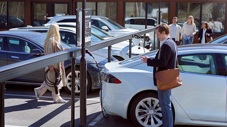 Greenfood invests in the latest charging technology for electric cars