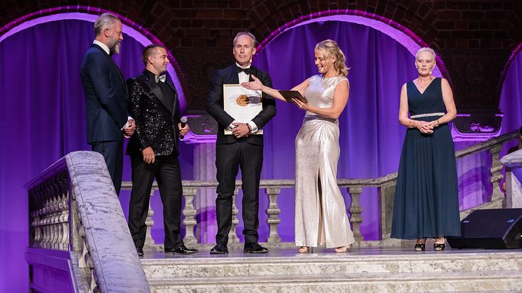 Håkan Paulsson, Mikael Kretz, Niklas Hedin, Sofi Franzén, Pirkko T. Kyllönen. Photo: Evan Pantiel