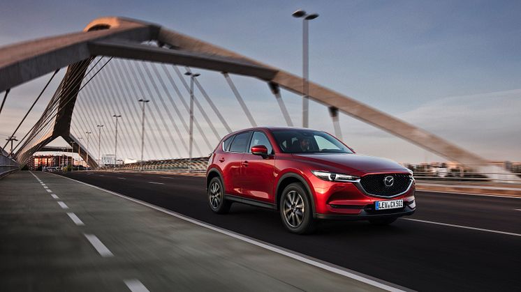 Nya Mazdas CX-5 uppnår 5 stjärnor i Euro NCAP test