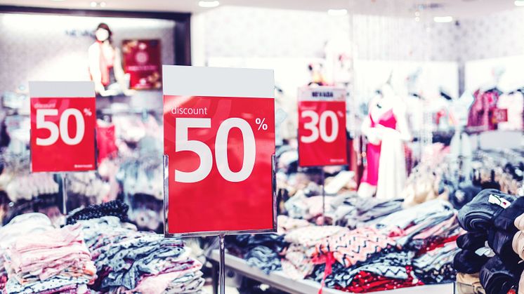 Digital markedsføring har for mange virksomheder længe været favoritmetoden til at øge salget. Flere og flere af nutidens retailers er dog begyndt at anvende de fysiske butikker som effektive reklamesøjler. Foto: PR.
