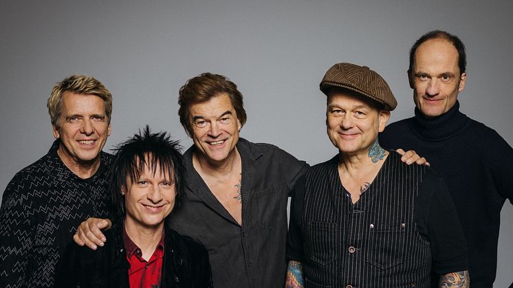 die-toten-hosen-credit-bastian-bochinski (1).jpg
