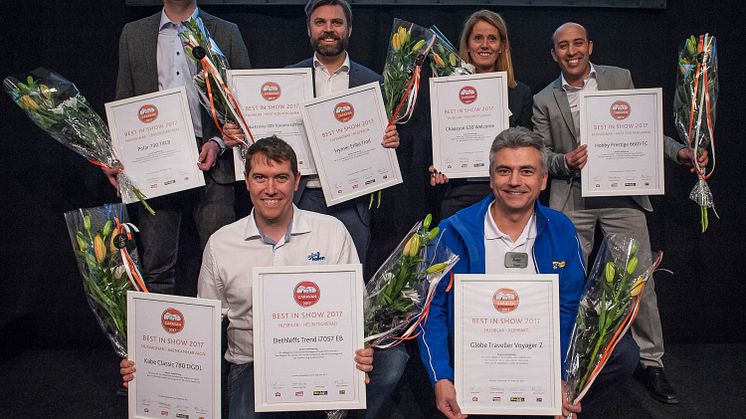 Alla glada vinnare av branschpriset Best in Show 2017 som delades ut i samband med Caravan Stockholm. Foto: Gomer