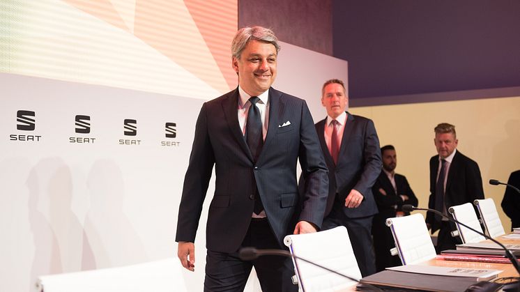 Luca de Meo ved SEATs præsentation af årsregnskabet 