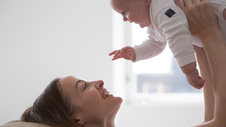 Having a Bluewater water purifier at home to remove tap water pollution allows mom's to focus on the hugs and cuddles.
