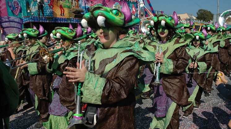 Festumzug beim Winzerfest Neuchâtel 
