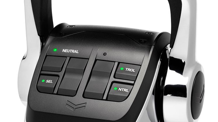 Hi-res image - YANMAR - The new YANMAR VC20 Vessel Control System control head