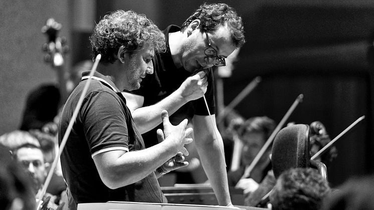 Generalprobe Jonas Kaufmann spricht mit Jochen Rieder Goetheanum _ by Benno Hunziker