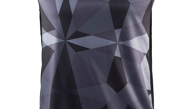 Devotion sleeveless (herr) i färgen geo black