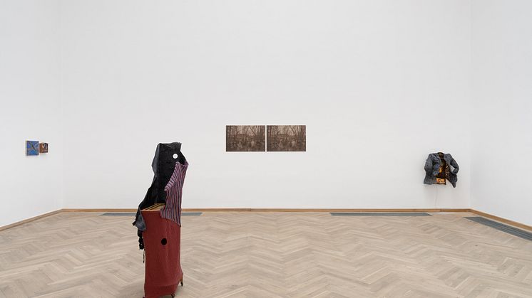 Simon Persson, Not titled (landscape), [2023] 2011. Helene Norup Due, Same length as me, 2023