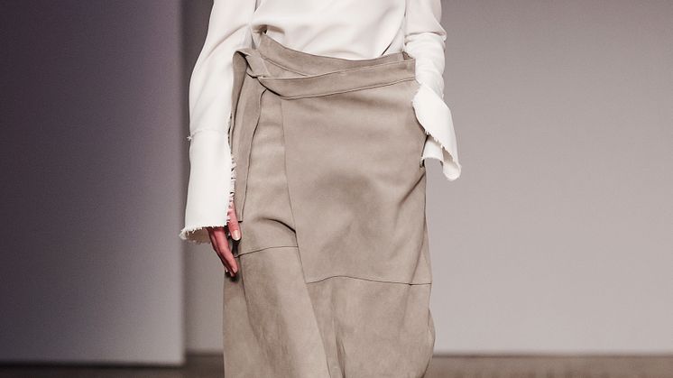 Victor Lind interprets House of Dagmar