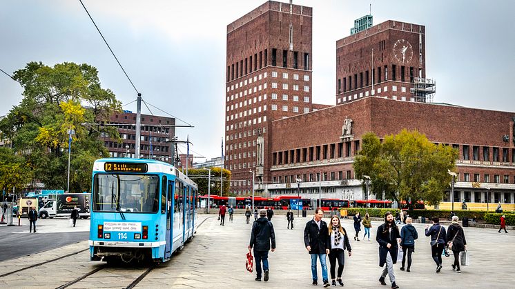 Det vil være stengt for trikk over Rådhusplassen og Aker Brygge i arbeidsperioden (foto Sporveien).