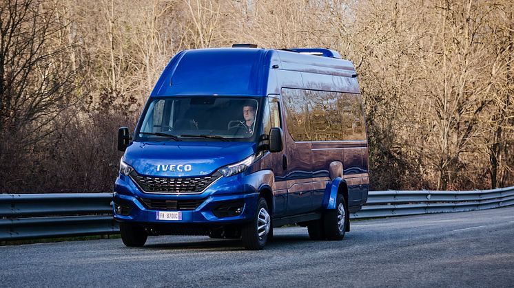 The New Daily - minibus