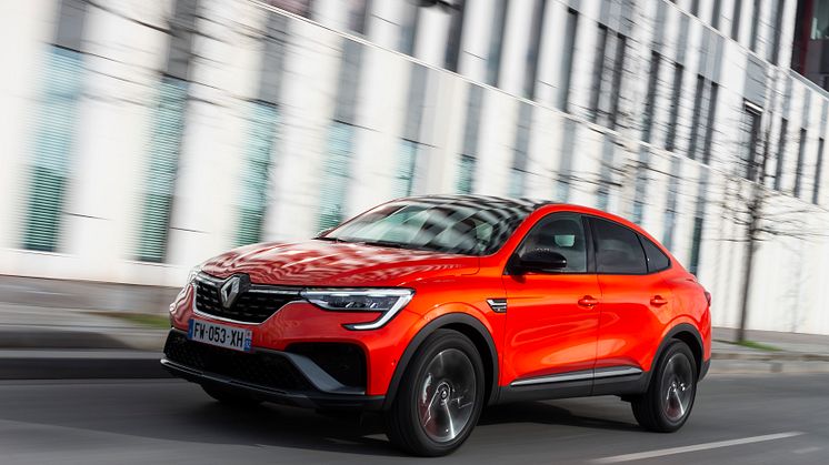 Renault Arkana - priser och orderöppnande i Sverige