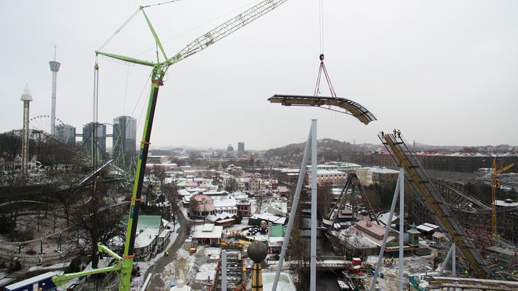 Göteborgs stadssiluett blev lite mer spännande när Valkyrias högsta del kom på plats