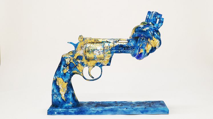 The Knotted Gun sculpture, named Ocean of Love 