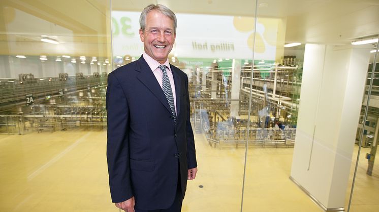World’s largest fresh milk dairy is officially opened by Secretary of State