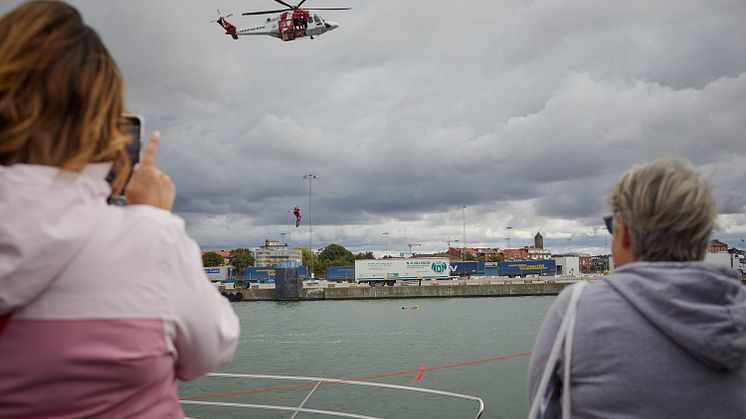 Sjöräddningsaktivitet med helikopter på Hamnens Dag