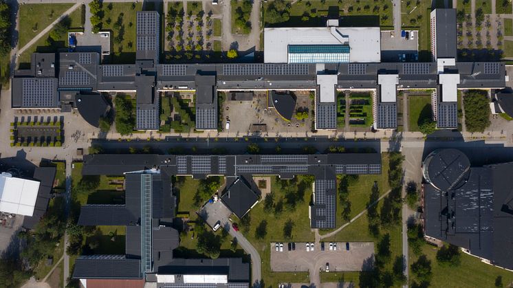 Solceller startklara vid Örebro universitet