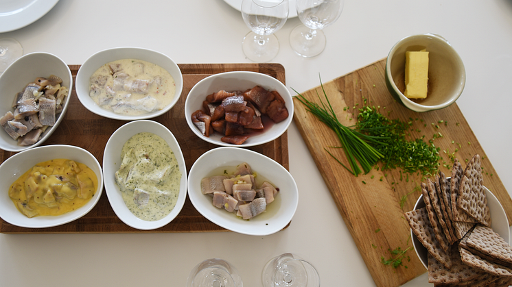Bäst i test – vin till midsommarsillen