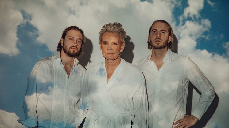 JUNG_x_Eva_Dahlgren.jpg