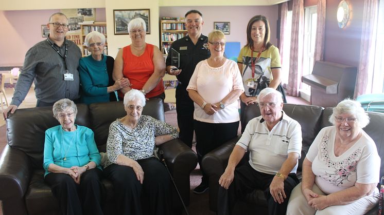 Hawthorn Sheltered Housing Residents with SFRS Area Manager for Glasgow George McGrandles and SFRS Officer Fiona Herriot (seconded to ng homes) and Sheltered Housing Support Officer Chris Quail.