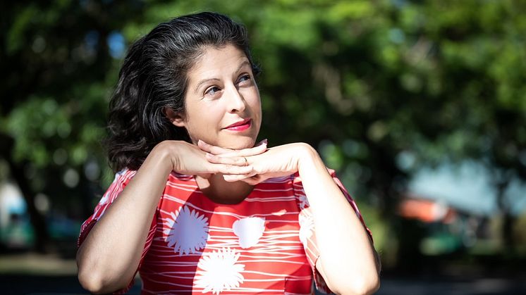 Är du nyfiken på göra teater utifrån dina erfarenheter och vill veta mer om hur det går till? Anmäl dig då till workshopen med dramatikern America Vera-Zavala. Foto: Martina Perosa