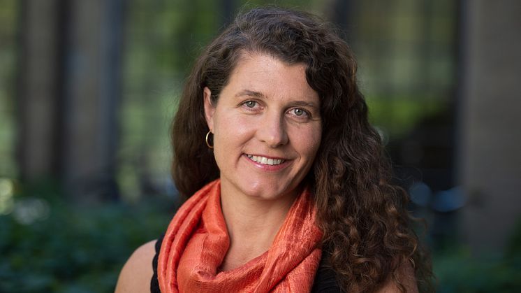 Katharina Th. Bramslev, daglig leder i Grønn Byggallianse, ønsker velkommen til BREEAM-NOR-konferansen 25. november 2021. Foto: Finn Ståle Feldberg