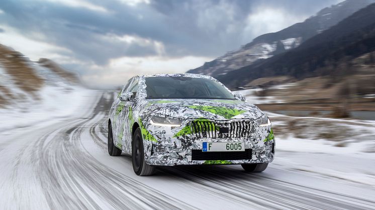 Fjerde generation af FABIA i camouflage i Zell am See i Østrig.