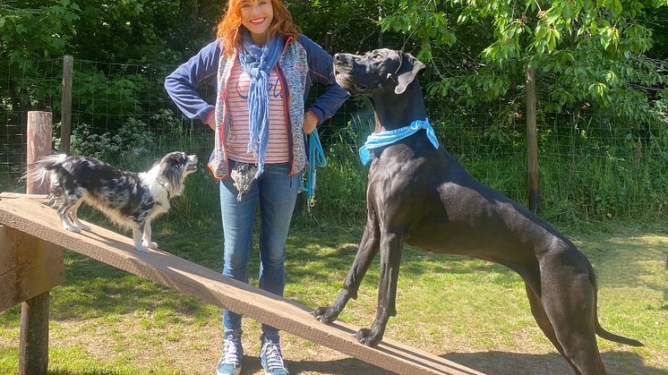 DianaEichhorn_Yumi&Nalani_Copyright_DianaEichhorn.jpeg