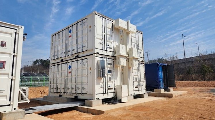 NGK_Installed NAS batteries at KEPCO demonstration test site