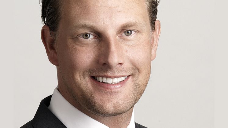 Praktikertjänsttandläkare första skandinav med Master of Science in Oral Implantology 