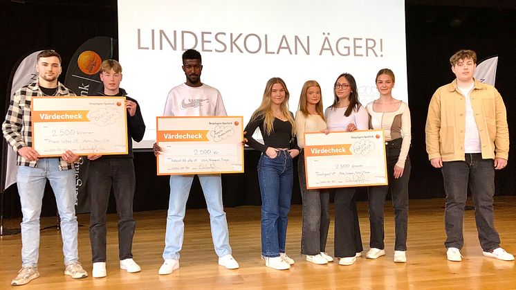 Vinnarna i årets UF-pitchtävling på Lindeskolan