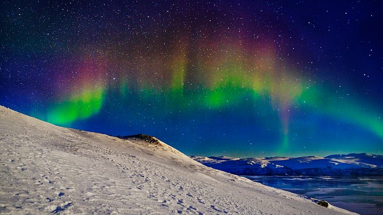 DEST_SWEDEN_ABISKO_NORTHERN_LIGHTS_GettyImages-520679178_Universal_Within usage period_87225