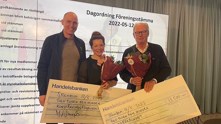 Städa Sveriges ambassadör Björn Ferry (t.v) tillsammans med Nina Bergman, Konståkningsförbundet och Jan Cederlund, Roddförbundet. Foto: Städa Sverige.