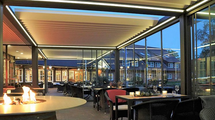 Großzügige Terrassenüberdachungen bringen mehr Gastronomiefläche