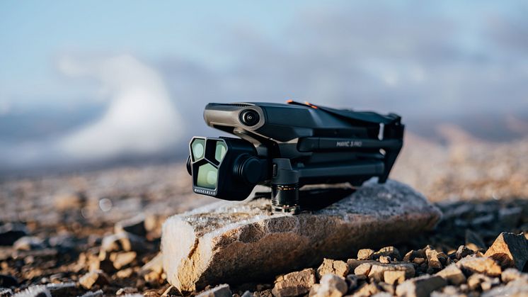 Mavic 3 Pro lifestyle 10
