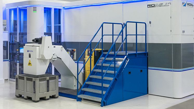 Modig Machine Tools senaste maskin RigiMill MT som är utrustad med spåntransportör och skärvätskerening från Mercatus och KNOLL.