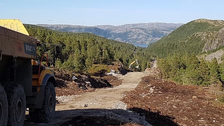 Bygging av adkomstvei til Roan vindpark