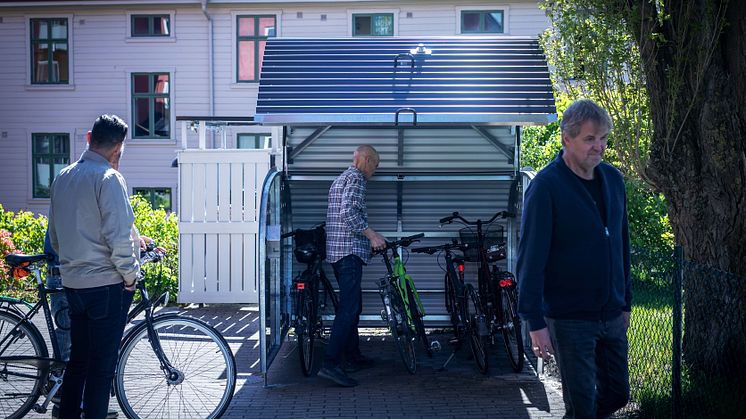 Cykelgaraget Dooman människor Eriksberg 1.jpg
