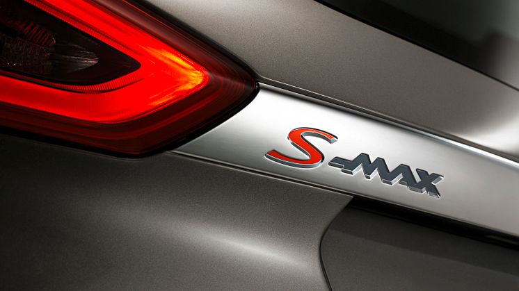 Nye Ford S-MAX vises for første gang på den internasjonale bilutstillingen i Paris