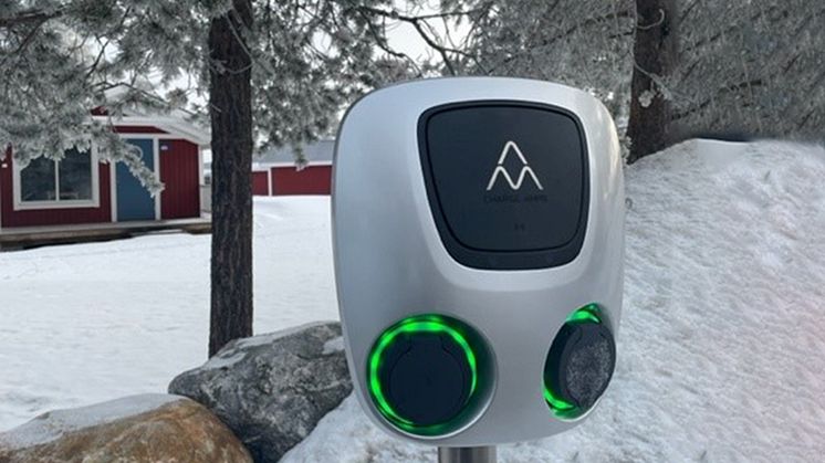 Nu finns möjlighet att ladda sin elbil för Pite Havsbads gäster och besökare.